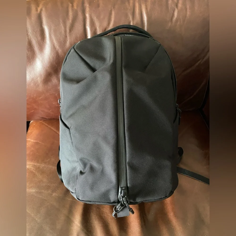 Aer Fit Pack 3 Black Backpack